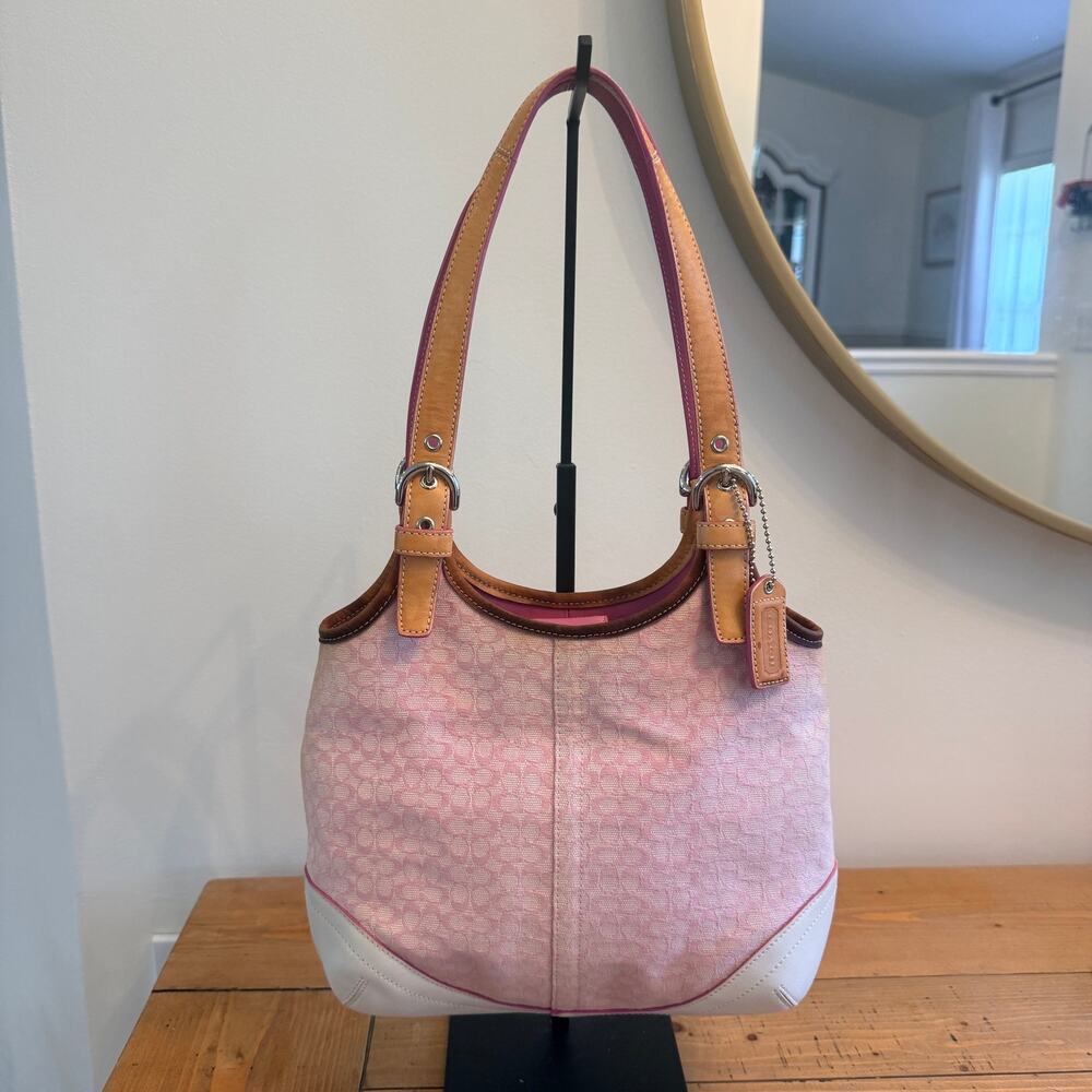 Vintage Coach 7025 Pink Signature Jacquard Soho Hobo Shoulder Bag.
